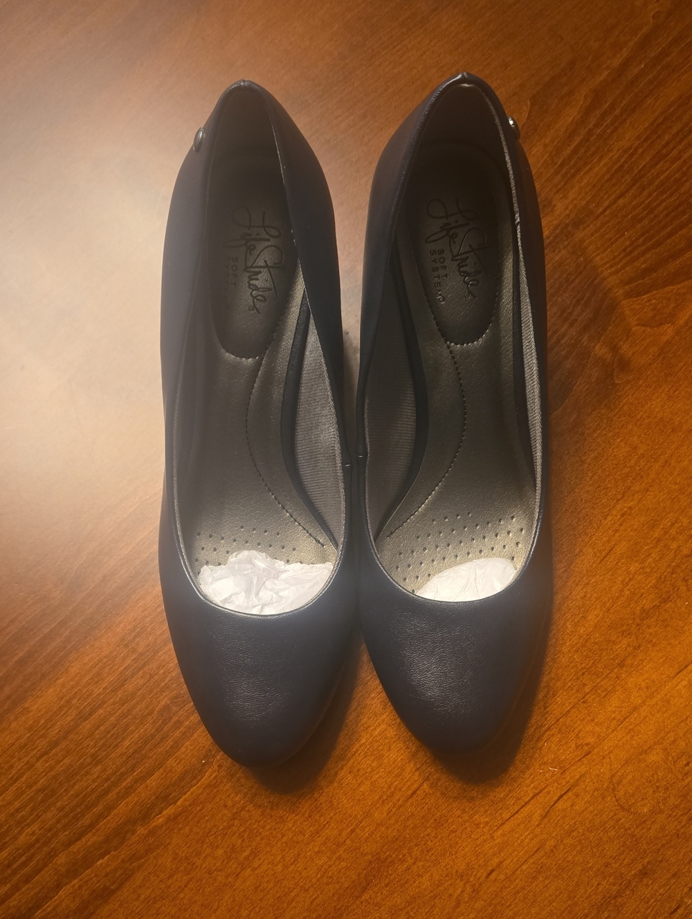 Life Stride Navy Women's Classic Comfort Pump